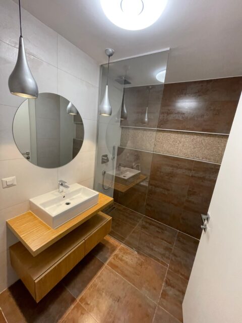 PHOTO-2022-09-01-17-04-14